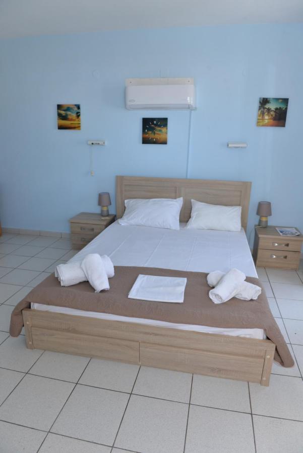 אדאמאס Blue Rooms מראה חיצוני תמונה