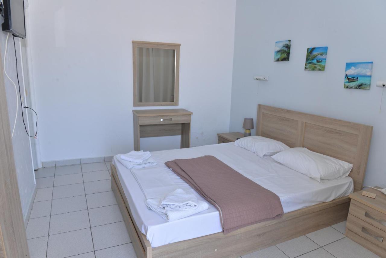 אדאמאס Blue Rooms מראה חיצוני תמונה